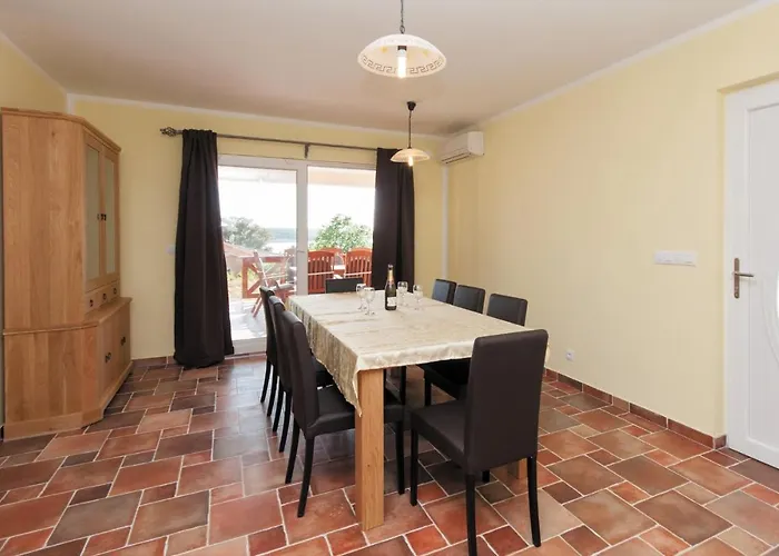 Luxury With A Swimming Pool - Gonar, Rab - 15575 *