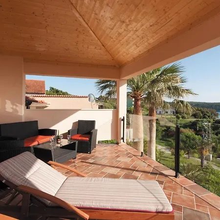 Willa Luxury With A Swimming Pool - Gonar, Rab - 15575 Supetarska Draga