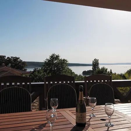 Luxury With A Swimming Pool - Gonar, Rab - 15575 * Supetarska Draga